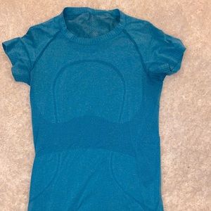 Lululemon blue cap sleeve